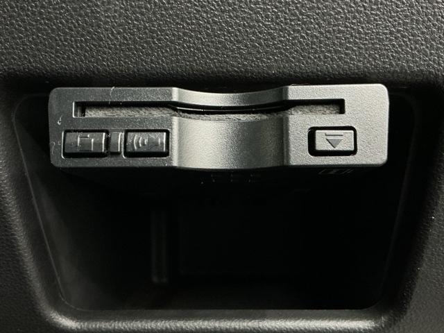 タント カスタムＲＳトップエディションＳＡ　純正ナビ　ＬＥＤライト　両側電動　ＥＴＣ　衝突被害軽減　ＵＳＢ接続　タ－ボ　Ａストップ　セキュリティー　横滑り防止機能　ＬＥＤヘッド　地デジ　エアバッグ　オートエアコン　パワーウィンドウ　ナビ＆ＴＶ（8枚目）