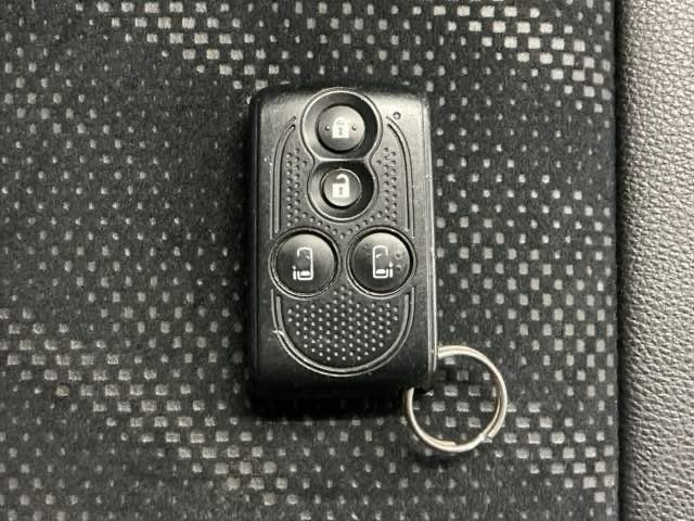 タント カスタムＲＳトップエディションＳＡ　純正ナビ　ＬＥＤライト　両側電動　ＥＴＣ　衝突被害軽減　ＵＳＢ接続　タ－ボ　Ａストップ　セキュリティー　横滑り防止機能　ＬＥＤヘッド　地デジ　エアバッグ　オートエアコン　パワーウィンドウ　ナビ＆ＴＶ（18枚目）