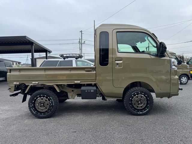 ハイゼットトラック ジャンボエクストラ リフトアップ/9インチDA/フルセグTV/前後ドラレコ/バックカメラ/前後ガードバー/14インチAW/マッドタイヤ/衝突軽減ブレーキ/届出済未使用車/LED/スマートキー/電動格納ミラー/4WD(8枚目)