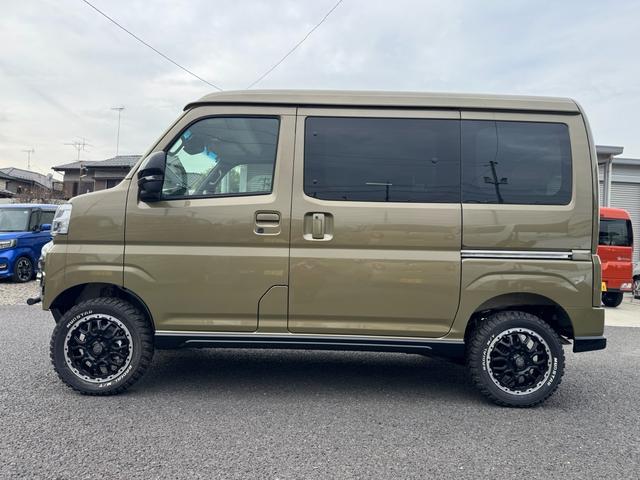 アトレー ＲＳ　４ＷＤ／リフトアップ／ガードバー／１４インチＡＷ／マッドタイヤ／純正９インチディスプレイオーディオ／フルセグＴＶ／バックカメラ／ＤＡ連動ドラレコ／両側電動パワスラ／届出済未使用車／衝突軽減ブレーキ（9枚目）