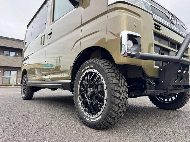 アトレー ＲＳ　４ＷＤ／リフトアップ／ガードバー／１４インチＡＷ／マッドタイヤ／純正９インチディスプレイオーディオ／フルセグＴＶ／バックカメラ／ＤＡ連動ドラレコ／両側電動パワスラ／届出済未使用車／衝突軽減ブレーキ（19枚目）