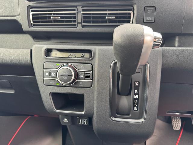 アトレー ＲＳ　４ＷＤ／リフトアップ／ガードバー／１４インチＡＷ／マッドタイヤ／純正９インチディスプレイオーディオ／フルセグＴＶ／バックカメラ／ＤＡ連動ドラレコ／両側電動パワスラ／届出済未使用車／衝突軽減ブレーキ（32枚目）