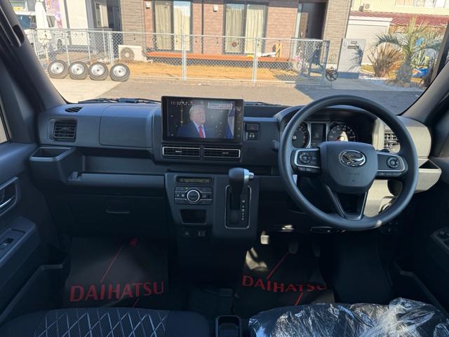 アトレー RS リフトアップ/ガードバー/14インチAW/マッドタイヤ/純正9インチディスプレイオーディオ/フルセグTV/バックカメラ/DA連動ドラレコ/両側電動パワスラ/届出済未使用車/衝突軽減ブレーキ(25枚目)