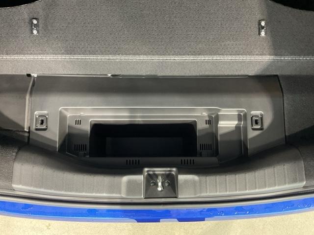 フィットハイブリッド Ｓホンダセンシング　スマ－トキ－　禁煙　アクティブクルーズコントロール　パワーウインドウ　ドライブレコーダ　サイドエアバック　ＤＶＤ再生　パワーステアリング　ＬＥＤヘッドランプ　ＡＢＳ　盗難防止装置（21枚目）