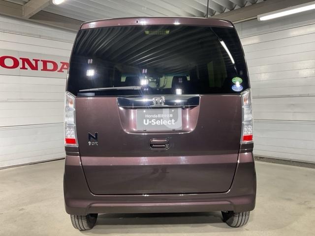 Ｎ－ＢＯＸ ＧＳＳパッケージ　Ｉストップ　禁煙　ダブルエアバック　両側スライド　サイドカーテンエアバック　１オーナー車　１セグＴＶ　前席シートヒーター　スマートキー＆プッシュスタート　ＥＴＣ付き　横滑防止（6枚目）