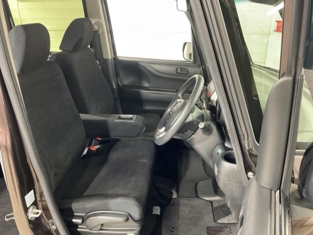 Ｎ－ＢＯＸ ＧＳＳパッケージ　Ｉストップ　禁煙　ダブルエアバック　両側スライド　サイドカーテンエアバック　１オーナー車　１セグＴＶ　前席シートヒーター　スマートキー＆プッシュスタート　ＥＴＣ付き　横滑防止（13枚目）