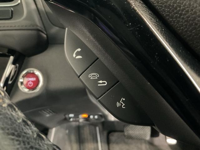 ヴェゼル ハイブリッドＸ・ホンダセンシング　地デジ　Ａクルーズ　Ｂモニ　スマキー　オートエアコン　ＶＳＡ　ＬＥＤヘッドライト　ＥＴＣ車載器　カーテンエアバッグ　ＡＢＳ　パワーウィンドウ　Ｗエアバッグ　ＤＶＤ再生（42枚目）