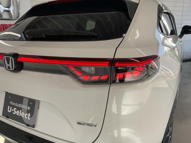 特徴的なデザインで後方からの確認しやすいＬＥＤリアコンビネーションランプ