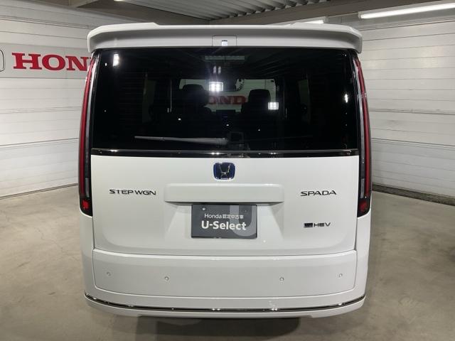 ステップワゴン ｅ：ＨＥＶスパーダ　１オーナー　フルオートエアコン　ＥＳＣ　シートヒータ　キーフリー　ＬＥＤヘッドランプ　イモビ　ＡＢＳ　リアカメラ　スマートキ　クルーズコントロール　サイドカーテンエアバック　禁煙（6枚目）