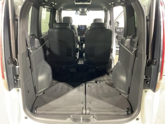 ステップワゴン ｅ：ＨＥＶスパーダ　１オーナー　フルオートエアコン　ＥＳＣ　シートヒータ　キーフリー　ＬＥＤヘッドランプ　イモビ　ＡＢＳ　リアカメラ　スマートキ　クルーズコントロール　サイドカーテンエアバック　禁煙（22枚目）