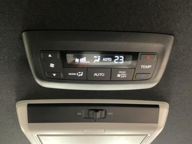 ステップワゴン ｅ：ＨＥＶスパーダ　１オーナー　フルオートエアコン　ＥＳＣ　シートヒータ　キーフリー　ＬＥＤヘッドランプ　イモビ　ＡＢＳ　リアカメラ　スマートキ　クルーズコントロール　サイドカーテンエアバック　禁煙（34枚目）