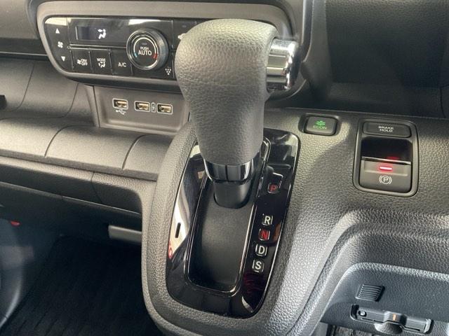 Ｎ－ＷＧＮ Ｌスタイル＋ビター　・当社デモカー・前後ドラレコ装着車　ＥＴＣ付き　スマートキ　ＤＶＤ再生可　サイドエアバック　バックモニター　被害軽減ブレーキ　禁煙車　シートヒーター　ドライブレコーダー　ＬＥＤヘッドランプ　クルコン（15枚目）