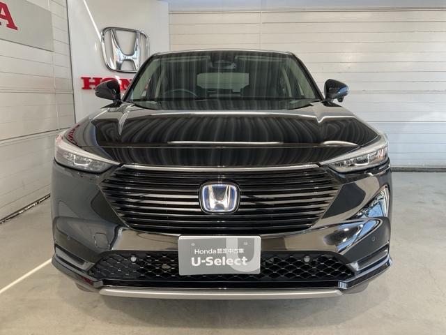 ヴェゼル ｅ：ＨＥＶＺ　衝突回避支援ブレーキ機能　スマキ　Ｐトランク　フルオートエアコン　エアバッグ　両席エアバック　Ｒカメ　パワーウィンドウ　ＬＥＤランプ　ソナー　クルーズＣ　ナビ＆ＴＶ　キーレスエントリー（3枚目）