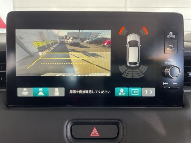 ヴェゼル ｅ：ＨＥＶＺ　衝突回避支援ブレーキ機能　スマキ　Ｐトランク　フルオートエアコン　エアバッグ　両席エアバック　Ｒカメ　パワーウィンドウ　ＬＥＤランプ　ソナー　クルーズＣ　ナビ＆ＴＶ　キーレスエントリー（28枚目）
