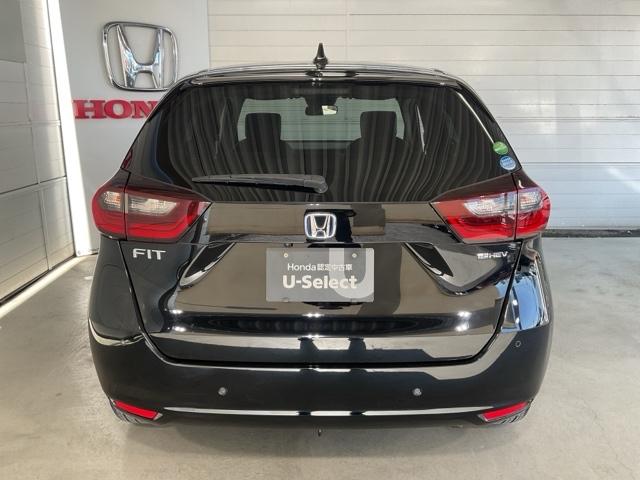 フィット e:HEVホーム 前後誤発進抑制機能 クリソナ 助手席エアバッグ 運転席エアバッグ アイドリングストップ LEDライト バックカメラ ABS サイドエアバッグ オートクルーズコントロール フルセグTV(7枚目)