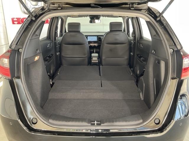 フィット e:HEVホーム 前後誤発進抑制機能 クリソナ 助手席エアバッグ 運転席エアバッグ アイドリングストップ LEDライト バックカメラ ABS サイドエアバッグ オートクルーズコントロール フルセグTV(21枚目)