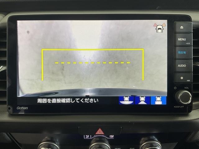 フィット e:HEVホーム 前後誤発進抑制機能 クリソナ 助手席エアバッグ 運転席エアバッグ アイドリングストップ LEDライト バックカメラ ABS サイドエアバッグ オートクルーズコントロール フルセグTV(28枚目)