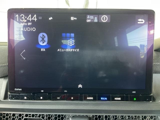 ステップワゴン ｅ：ＨＥＶスパーダプレミアムライン　・ひょう害修理済み車・前後ドラレコ装着車　マルチカメラ　Ｐテールゲート　両側自動ドア　Ｆセグ　クリアランスソナ　クルーズＣ　助手席エアバッグ　スマートＫ　シ－トヒ－タ－　サイドカメラ　ＤＶＤ再生　禁煙（25枚目）