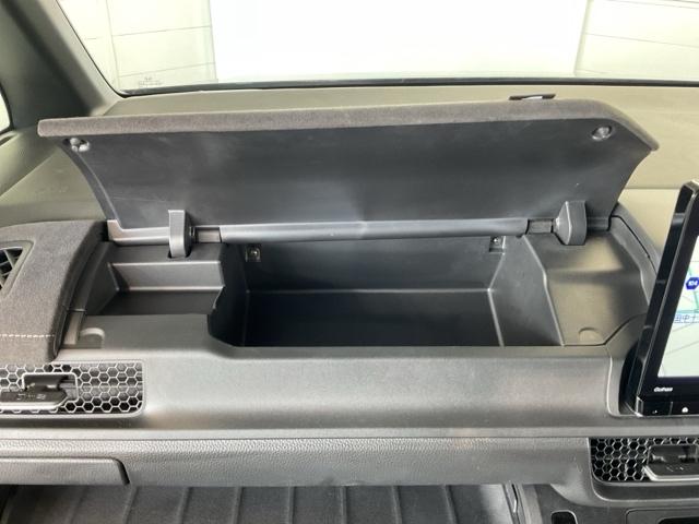 ステップワゴン ｅ：ＨＥＶスパーダプレミアムライン　・ひょう害修理済み車・前後ドラレコ装着車　マルチカメラ　Ｐテールゲート　両側自動ドア　Ｆセグ　クリアランスソナ　クルーズＣ　助手席エアバッグ　スマートＫ　シ－トヒ－タ－　サイドカメラ　ＤＶＤ再生　禁煙（36枚目）