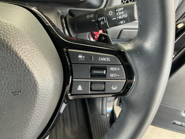 ステップワゴン ｅ：ＨＥＶスパーダプレミアムライン　・ひょう害修理済み車・前後ドラレコ装着車　マルチカメラ　Ｐテールゲート　両側自動ドア　Ｆセグ　クリアランスソナ　クルーズＣ　助手席エアバッグ　スマートＫ　シ－トヒ－タ－　サイドカメラ　ＤＶＤ再生　禁煙（54枚目）