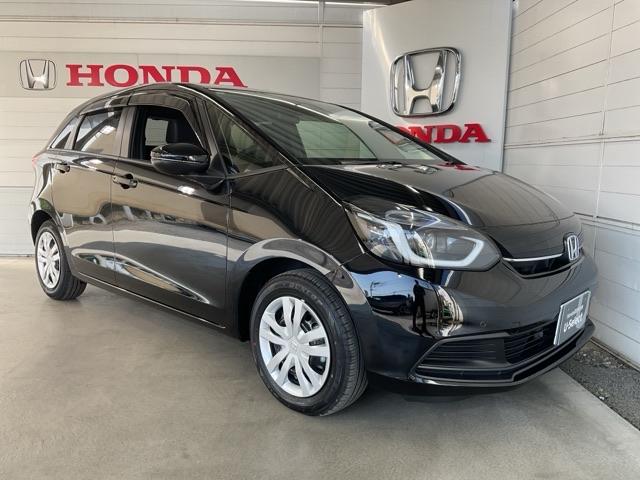 フィット e:HEVホーム ・当社デモカー・前後ドラレコ装着車 前後誤発進抑制機能 クリソナ 助手席エアバッグ 運転席エアバッグ 1オナ アイドリングストップ 禁煙 LEDライト バックカメラ ABS サイドエアバッグ キーレス(10枚目)