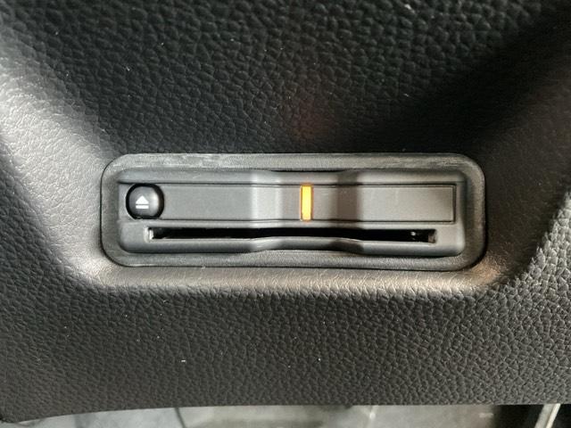 フィット e:HEVホーム ・当社デモカー・前後ドラレコ装着車 前後誤発進抑制機能 クリソナ 助手席エアバッグ 運転席エアバッグ 1オナ アイドリングストップ 禁煙 LEDライト バックカメラ ABS サイドエアバッグ キーレス(29枚目)