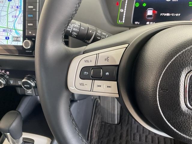 フィット e:HEVホーム ・当社デモカー・前後ドラレコ装着車 前後誤発進抑制機能 クリソナ 助手席エアバッグ 運転席エアバッグ 1オナ アイドリングストップ 禁煙 LEDライト バックカメラ ABS サイドエアバッグ キーレス(46枚目)