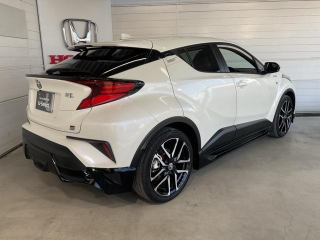 Ｃ－ＨＲ ＳＧＲスポーツ　・ドラレコ装着車・トヨタＳａｆｅｔｙＳｅｎｓｅ搭載　禁煙車　シートヒータ　バックガイドモニター　ＬＥＤヘッドライト　フルセグＴＶ　クルコン　ドライブレコーダ　スマートキー　ＥＴＣ　ＥＳＣ　キーレス（7枚目）
