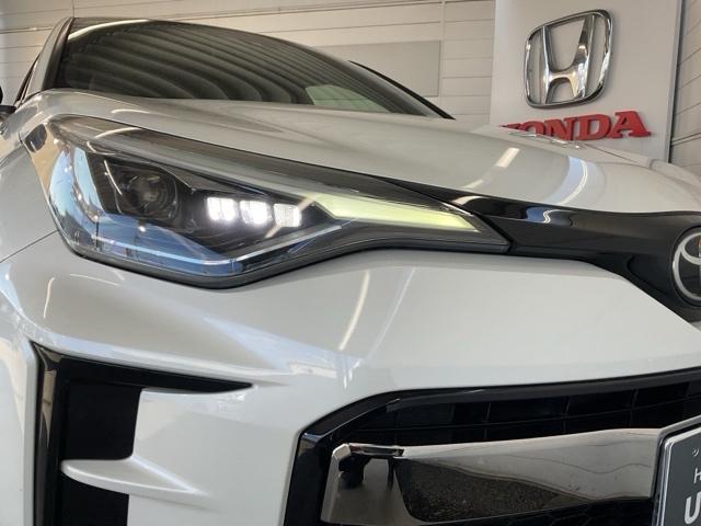 Ｃ－ＨＲ ＳＧＲスポーツ　・ドラレコ装着車・トヨタＳａｆｅｔｙＳｅｎｓｅ搭載　禁煙車　シートヒータ　バックガイドモニター　ＬＥＤヘッドライト　フルセグＴＶ　クルコン　ドライブレコーダ　スマートキー　ＥＴＣ　ＥＳＣ　キーレス（10枚目）