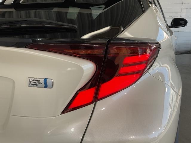 Ｃ－ＨＲ ＳＧＲスポーツ　・ドラレコ装着車・トヨタＳａｆｅｔｙＳｅｎｓｅ搭載　禁煙車　シートヒータ　バックガイドモニター　ＬＥＤヘッドライト　フルセグＴＶ　クルコン　ドライブレコーダ　スマートキー　ＥＴＣ　ＥＳＣ　キーレス（11枚目）