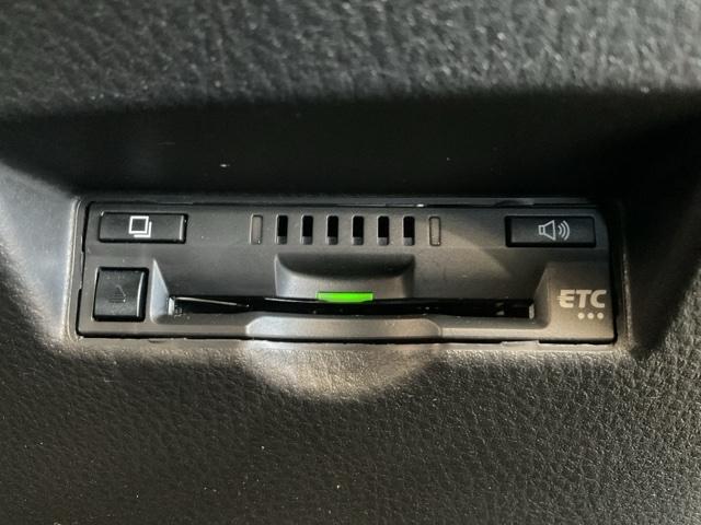 Ｃ－ＨＲ ＳＧＲスポーツ　・ドラレコ装着車・トヨタＳａｆｅｔｙＳｅｎｓｅ搭載　禁煙車　シートヒータ　バックガイドモニター　ＬＥＤヘッドライト　フルセグＴＶ　クルコン　ドライブレコーダ　スマートキー　ＥＴＣ　ＥＳＣ　キーレス（25枚目）