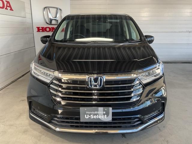 オデッセイハイブリッド ｅ：ＨＥＶアブソルート・ＥＸ　・前後ドラレコ装着車・ひょう害現状販売車　電動Ｒゲート　ＬＥＤライト　シ－トヒ－タ－　両側ＰＳＤ　パワ－シ－ト　Ｐアシスト　フルセグ　アイドルストップ　クルーズコントロール　ＤＶＤ再生機能　３列シート（3枚目）