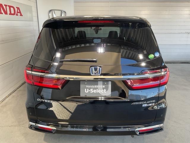 オデッセイハイブリッド ｅ：ＨＥＶアブソルート・ＥＸ　・前後ドラレコ装着車・ひょう害現状販売車　電動Ｒゲート　ＬＥＤライト　シ－トヒ－タ－　両側ＰＳＤ　パワ－シ－ト　Ｐアシスト　フルセグ　アイドルストップ　クルーズコントロール　ＤＶＤ再生機能　３列シート（7枚目）
