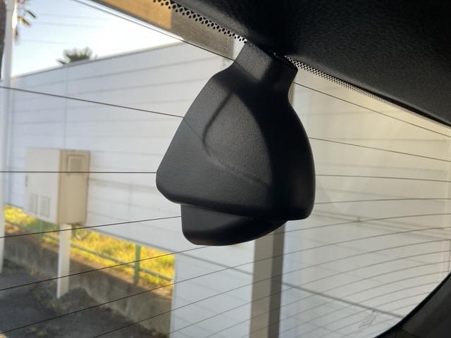 オデッセイハイブリッド ｅ：ＨＥＶアブソルート・ＥＸ　・前後ドラレコ装着車・ひょう害現状販売車　電動Ｒゲート　ＬＥＤライト　シ－トヒ－タ－　両側ＰＳＤ　パワ－シ－ト　Ｐアシスト　フルセグ　アイドルストップ　クルーズコントロール　ＤＶＤ再生機能　３列シート（35枚目）