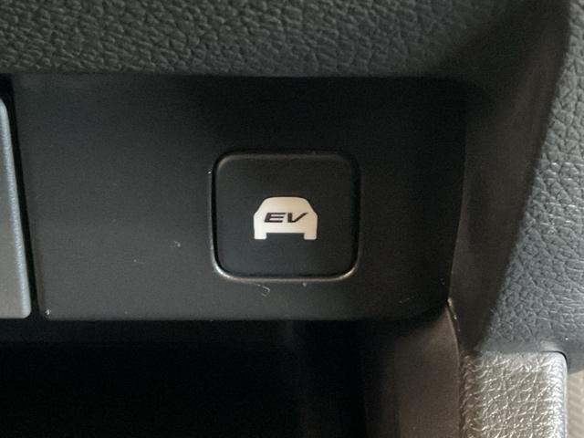 オデッセイハイブリッド ｅ：ＨＥＶアブソルート・ＥＸ　・前後ドラレコ装着車・ひょう害現状販売車　電動Ｒゲート　ＬＥＤライト　シ－トヒ－タ－　両側ＰＳＤ　パワ－シ－ト　Ｐアシスト　フルセグ　アイドルストップ　クルーズコントロール　ＤＶＤ再生機能　３列シート（54枚目）