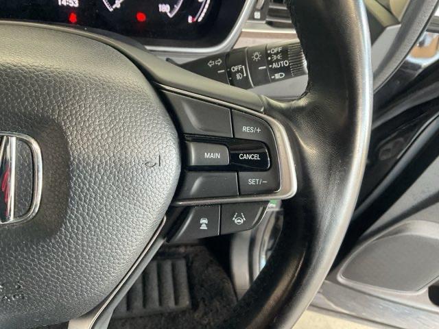 オデッセイハイブリッド ｅ：ＨＥＶアブソルート・ＥＸ　・前後ドラレコ装着車・ひょう害現状販売車　電動Ｒゲート　ＬＥＤライト　シ－トヒ－タ－　両側ＰＳＤ　パワ－シ－ト　Ｐアシスト　フルセグ　アイドルストップ　クルーズコントロール　ＤＶＤ再生機能　３列シート（56枚目）