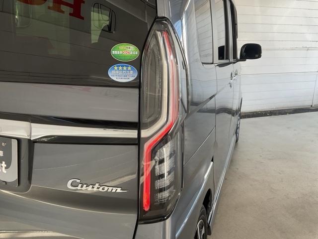 Ｎ－ＢＯＸカスタム Ｇ・Ｌホンダセンシング　禁煙　助手席エアバッグ　１セグＴＶ　キーレス　アイドリングＳＴ　セキュリティーアラーム　スマ－トキ－　リアカメラ　ＥＴＣ　前車追従機能　サイドエアバッグ　ＬＥＤヘッドライト（12枚目）