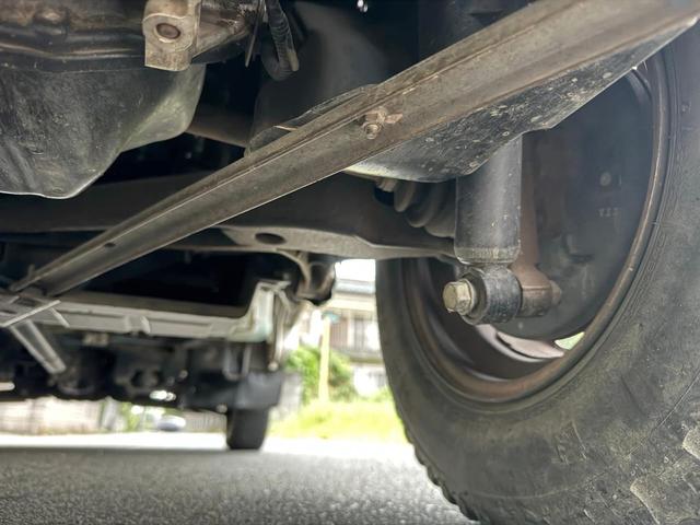 サンバートラック ＴＢ　パートタイム４ｗｄ　５ＭＴギアチェンジ車　運転席エアバッグ（34枚目）