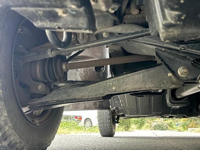 サンバートラック ＴＢ　パートタイム４ｗｄ　５ＭＴギアチェンジ車　運転席エアバッグ（38枚目）
