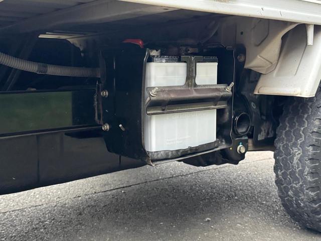 サンバートラック ＴＢ　パートタイム４ｗｄ　５ＭＴギアチェンジ車　運転席エアバッグ（39枚目）