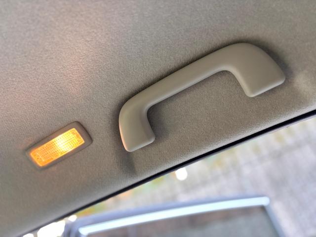 当店の車両は支払総額を表示しております。お車選びは支払総額でお選びください！遠方納車の場合などは別途料金が掛かりますので、お問い合わせください。