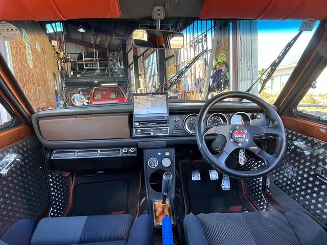 サニートラック DX ショート 4速 シングルキャブ HDDナビ ローダウン 社外アルミ エアコン レカロシート(2枚目)