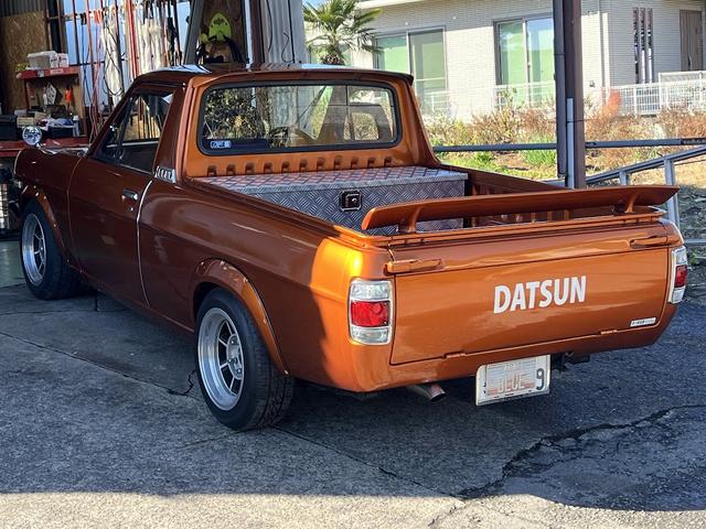 サニートラック DX ショート 4速 シングルキャブ HDDナビ ローダウン 社外アルミ エアコン レカロシート(6枚目)