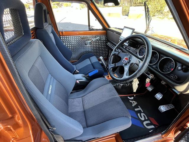 サニートラック DX ショート 4速 シングルキャブ HDDナビ ローダウン 社外アルミ エアコン レカロシート(16枚目)