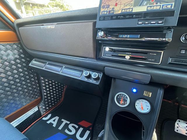 サニートラック DX ショート 4速 シングルキャブ HDDナビ ローダウン 社外アルミ エアコン レカロシート(25枚目)