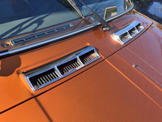 サニートラック DX ショート 4速 シングルキャブ HDDナビ ローダウン 社外アルミ エアコン レカロシート(46枚目)