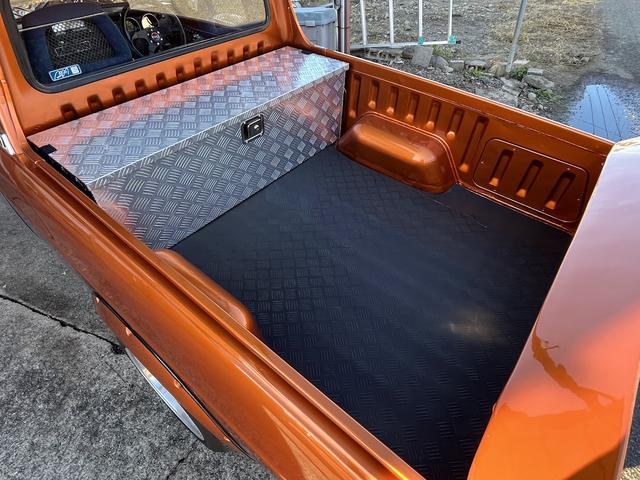 サニートラック DX ショート 4速 シングルキャブ HDDナビ ローダウン 社外アルミ エアコン レカロシート(51枚目)