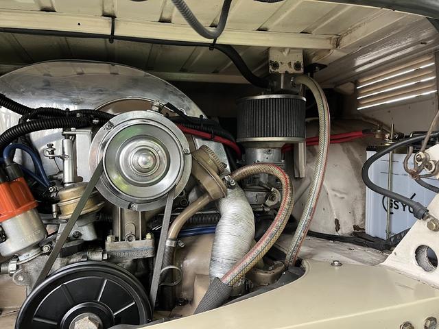 タイプII 　６５年モデル　コンビ　アーリーバス　１１Ｗ　フロントリアサファリウィンドウ　ヒーター　ローダウン　キャリア　７人（9枚目）