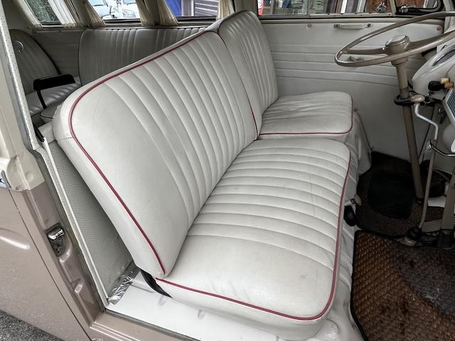 タイプII 　６５年モデル　コンビ　アーリーバス　１１Ｗ　フロントリアサファリウィンドウ　ヒーター　ローダウン　キャリア　７人（20枚目）