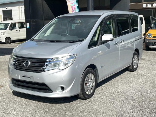 セレナ ２０Ｘ　Ｓ－ハイブリッドアドバンスドセーフティパック　ルームミラー型全方位カメラ／ＥＴＣ／スマートキー／メモリーナビ／Ｂｌｕｅｔｏｏｔｈオーディオ／障害物センサー／盗難防止装置／衝突被害軽減ブレーキ／（4枚目）